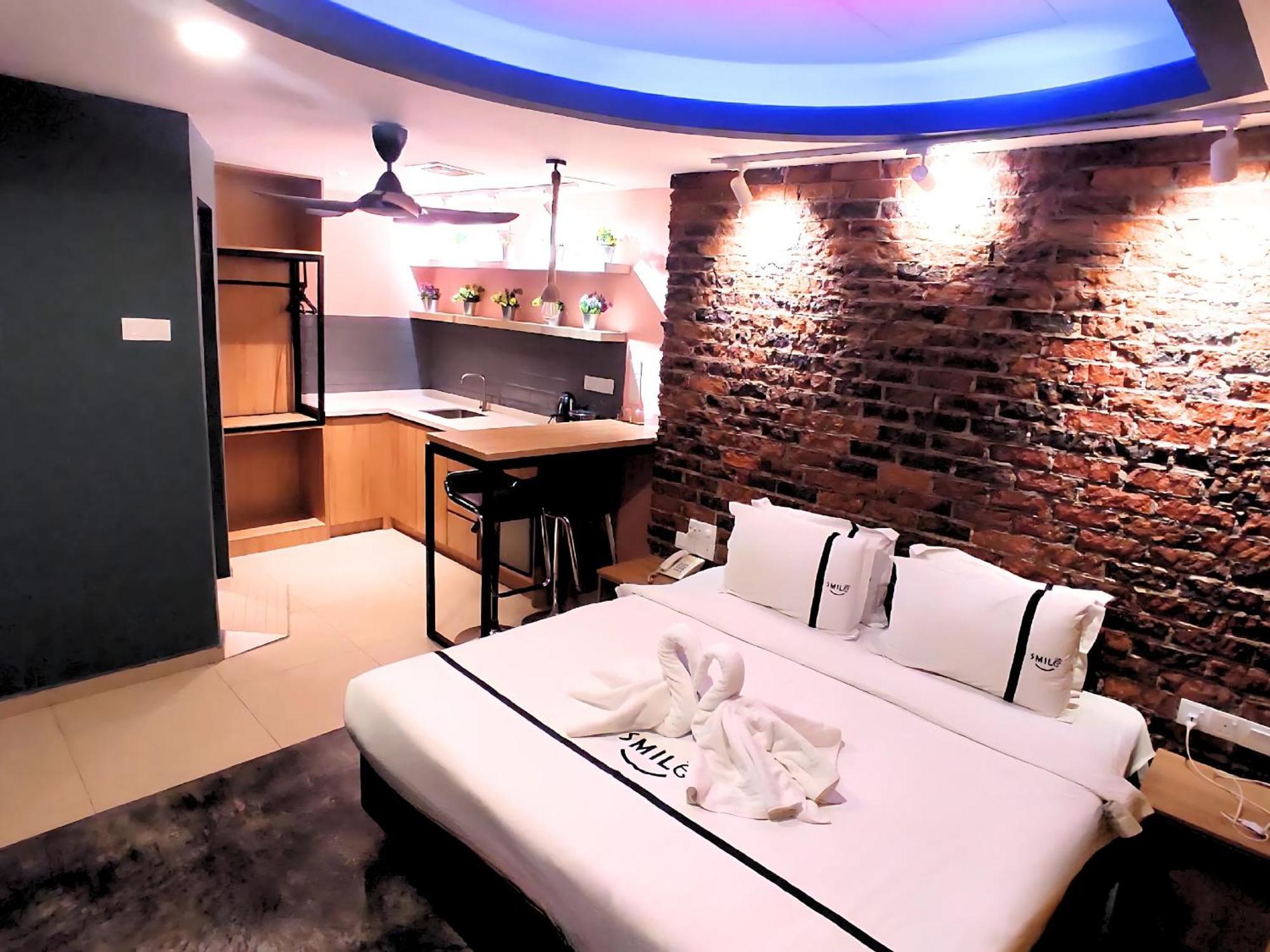 Smile Hotel C180 Cheras Selatan Extérieur photo