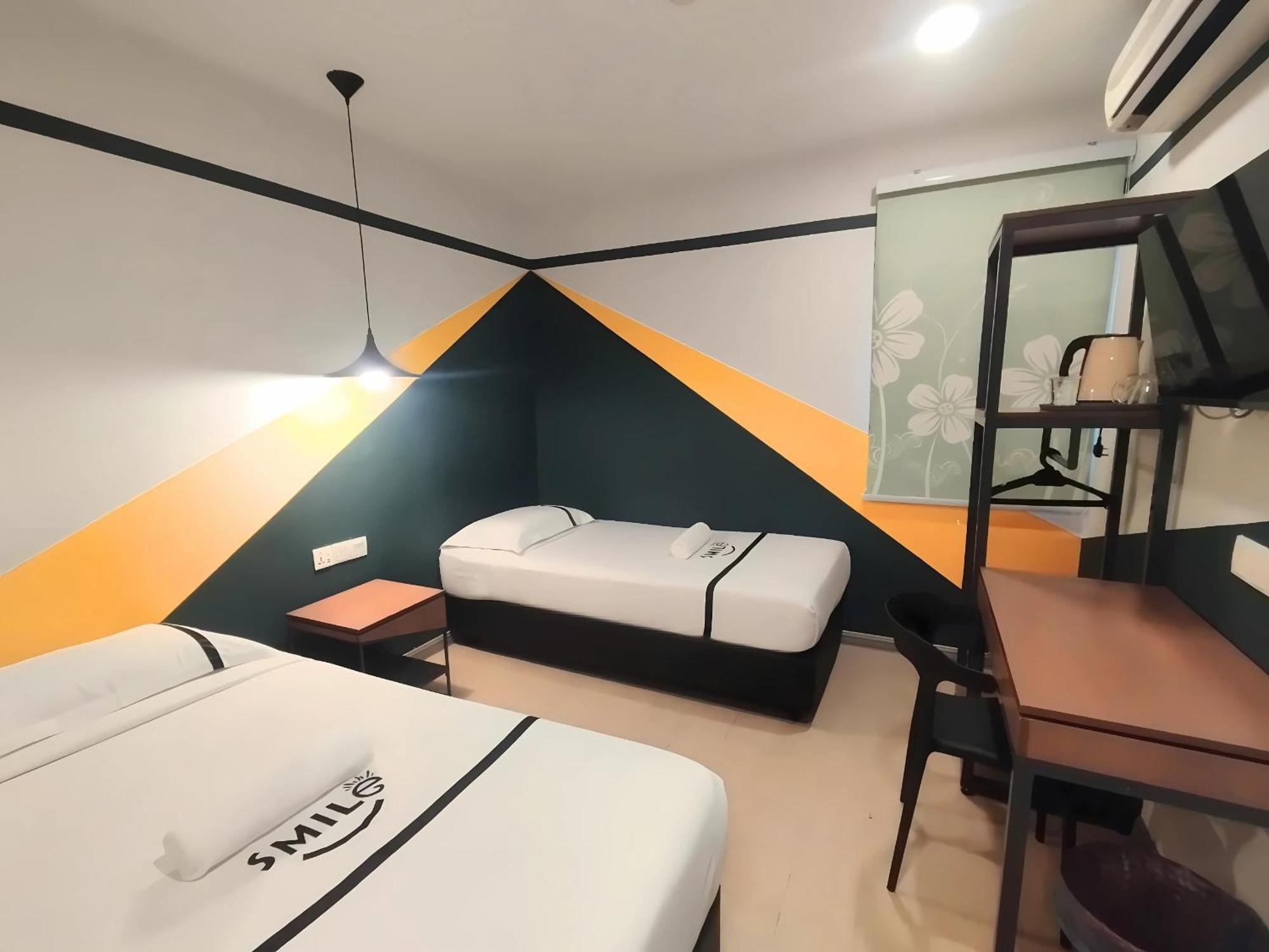 Smile Hotel C180 Cheras Selatan Extérieur photo